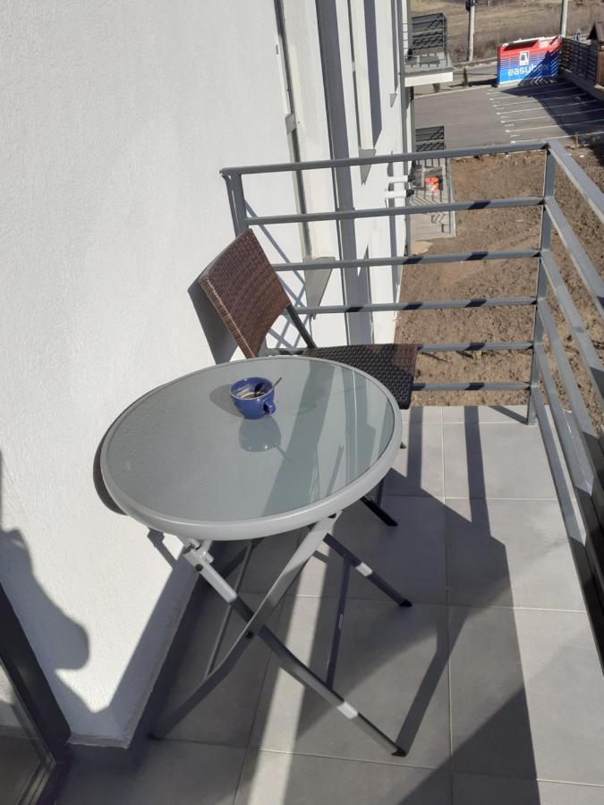 Sara Apartman Livezeni  Eksteriør bilde