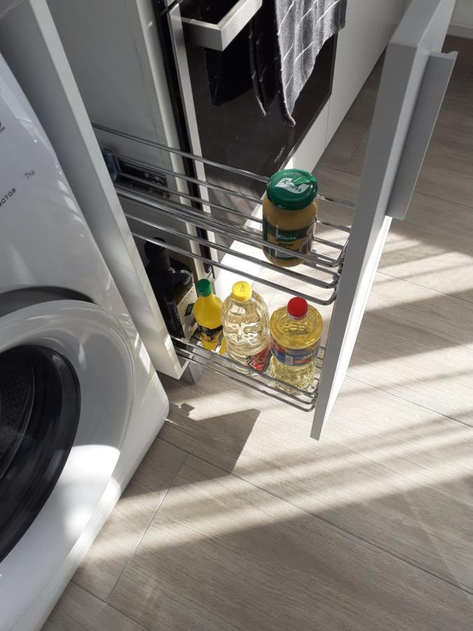 Sara Apartman Livezeni  Eksteriør bilde
