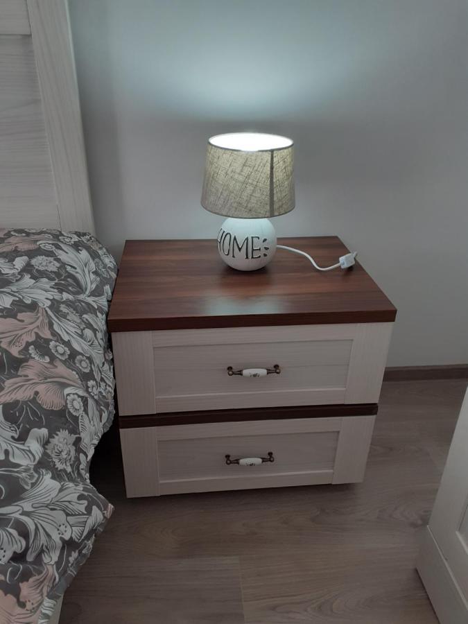 Sara Apartman Livezeni  Eksteriør bilde